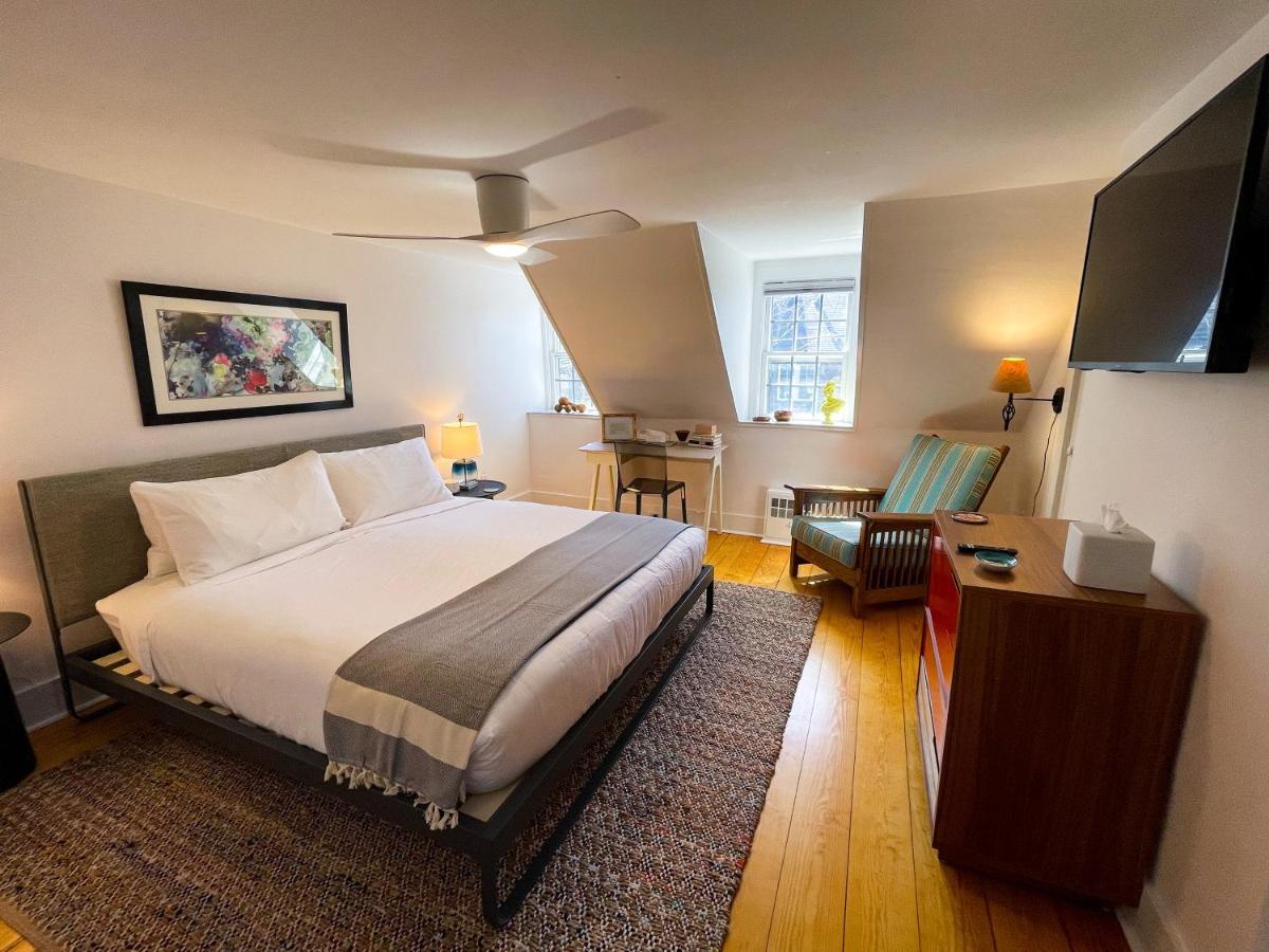 Gasthof At Cook Street 4*